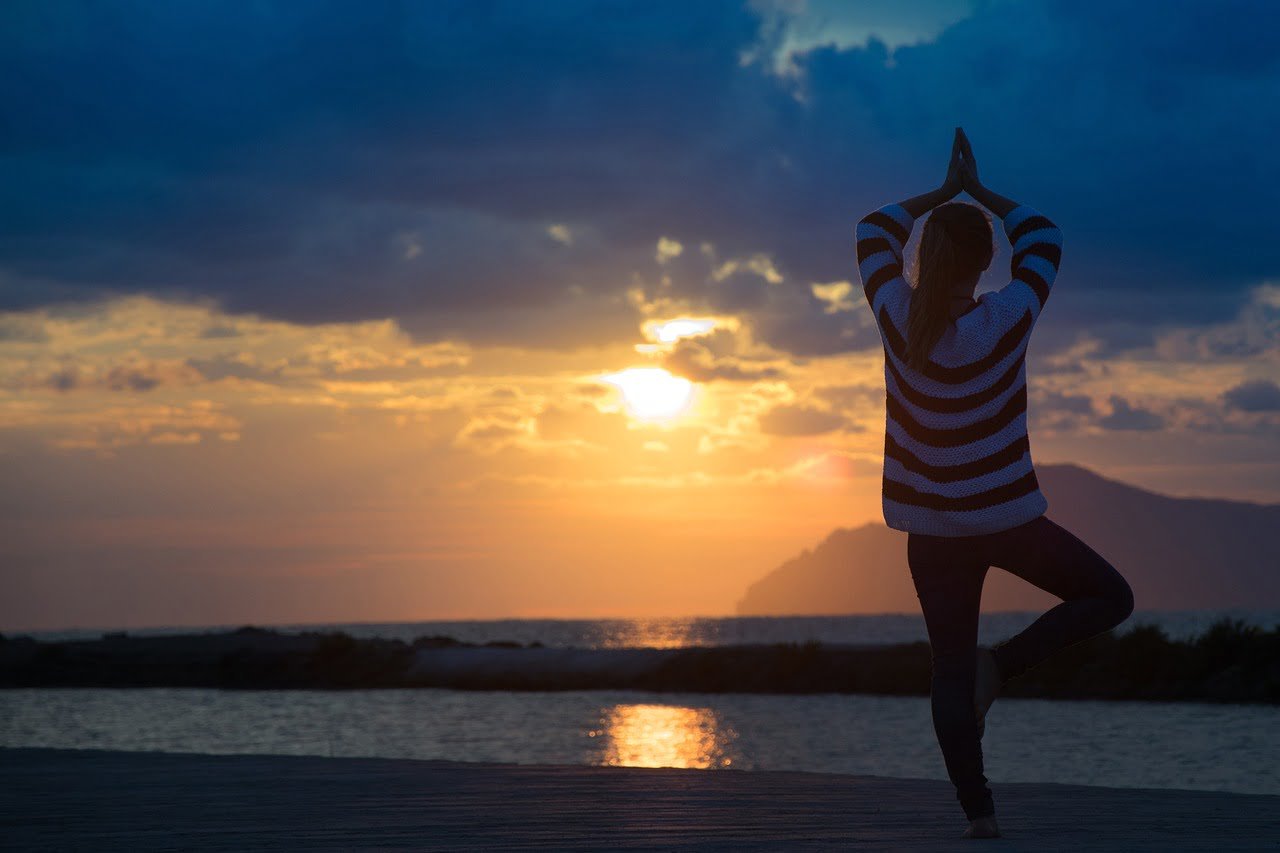 To start practicing yoga? Follow some important tips