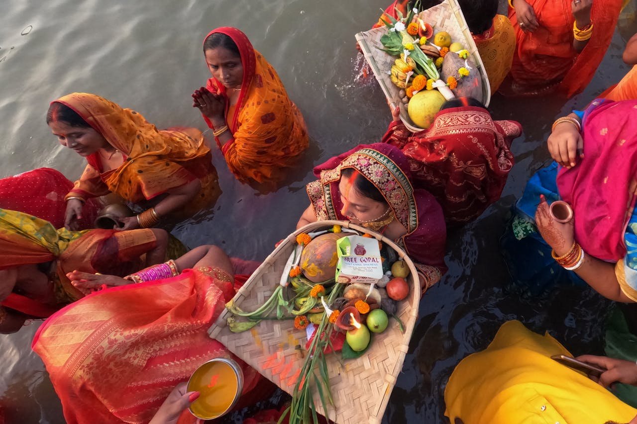 Chhath Puja: A Sacred Celebration of Nature, Sun, and Spiritual Gratitude